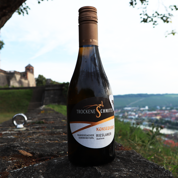 Rieslaner Auslese - Weingut Trockene Schmitts – Bild 2